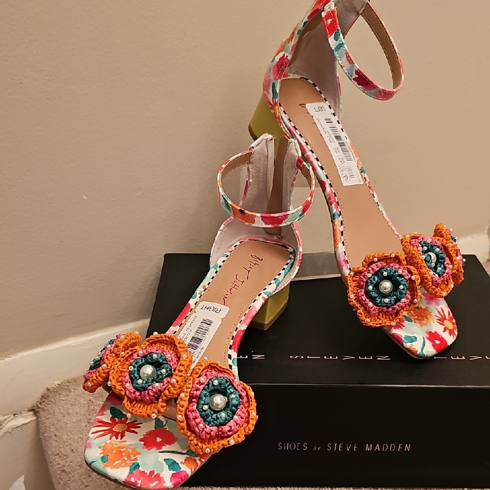 Betsey Johnson Floral Multicolor Crochet Flower Block Heel Sandals